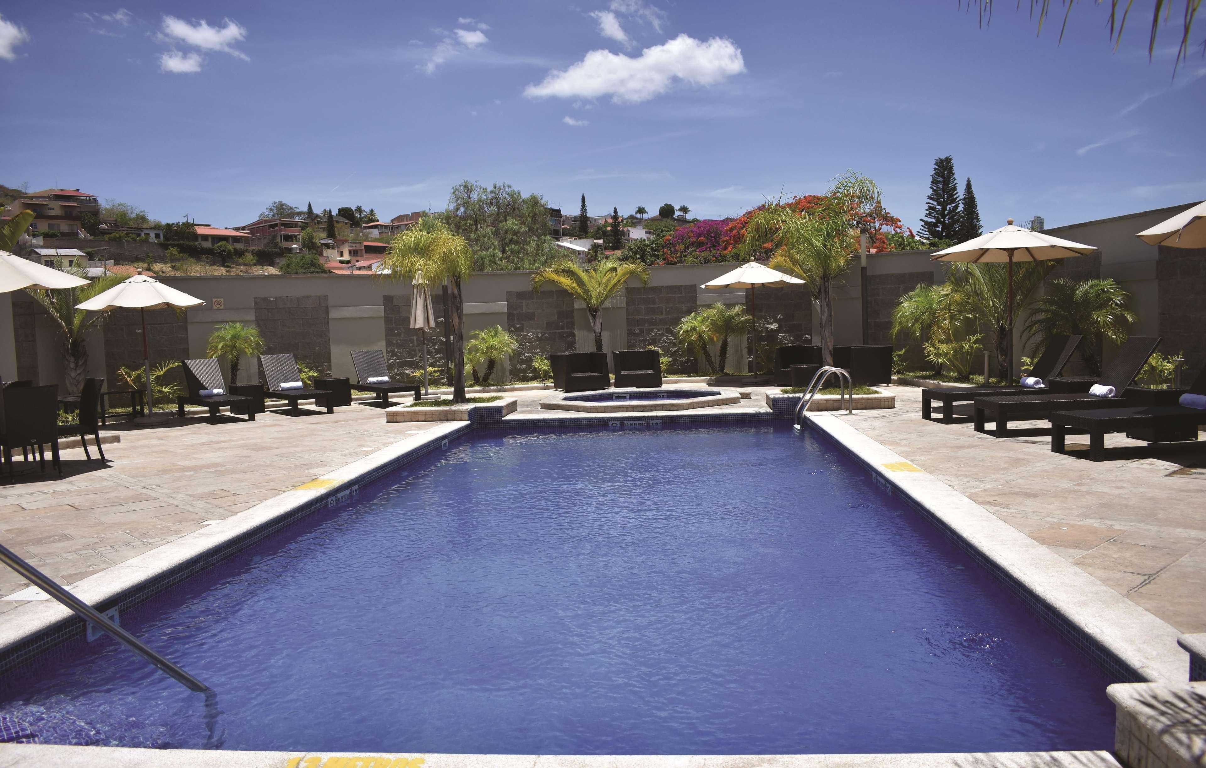 La Quinta By Wyndham Tegucigalpa Hotel Luaran gambar